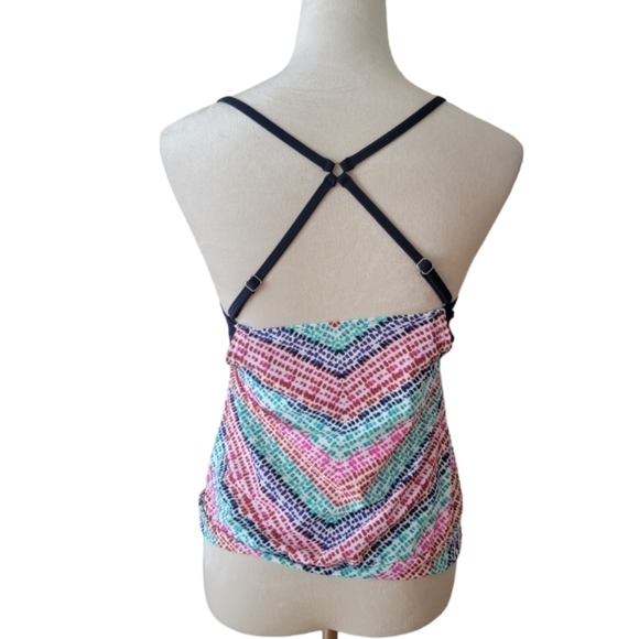 Athleta Swim Top Bikini with Cover Size 32 B/C - Picture 3 of 5